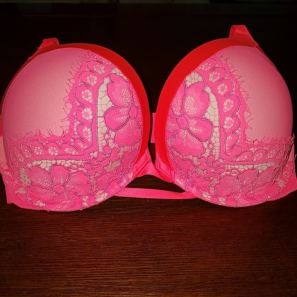 Victoria's Secret bra